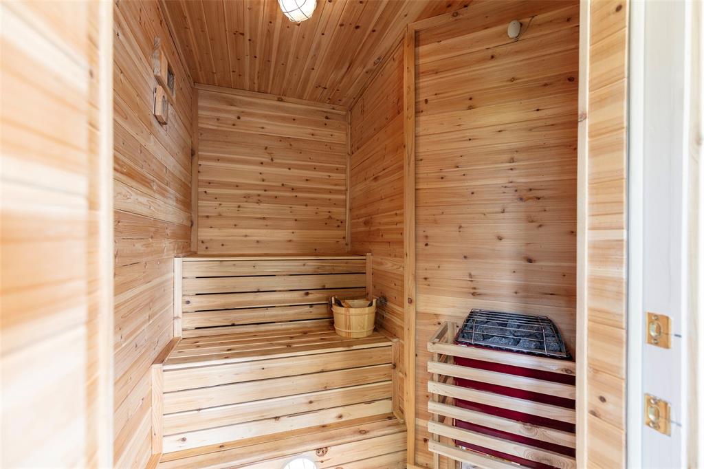 Kings Lake - Residential