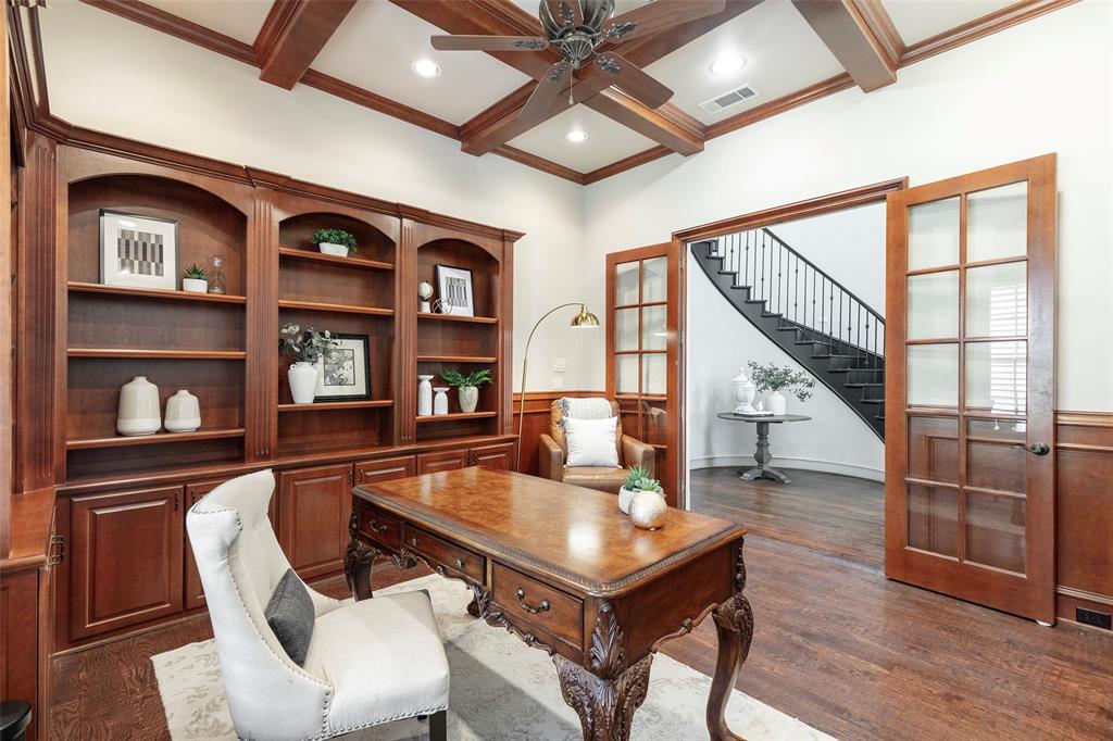 Kings Lake - Residential