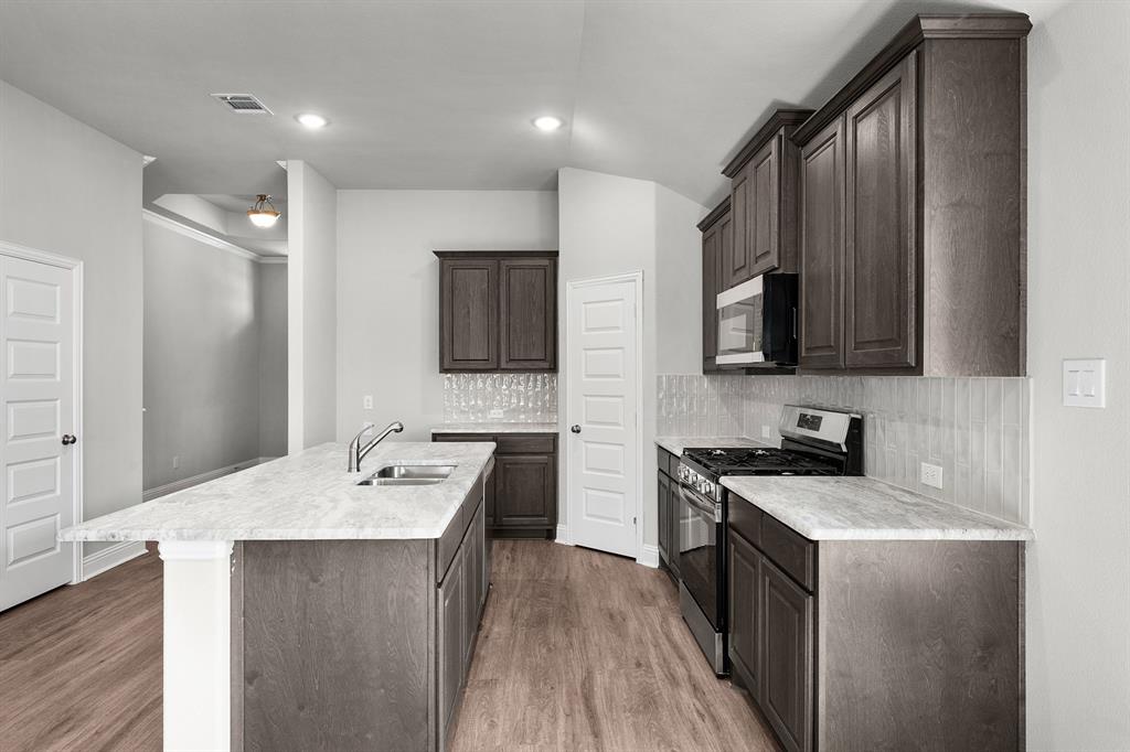 Fox Landing - Residential