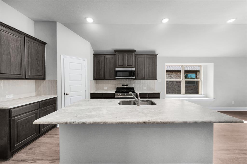 Fox Landing - Residential