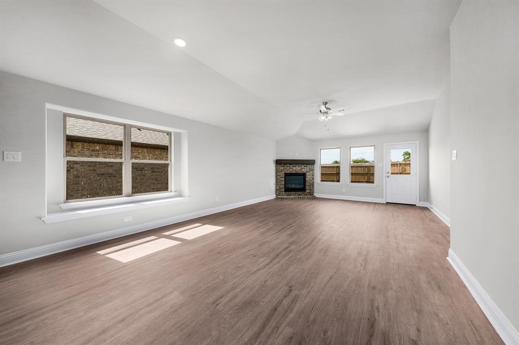 Fox Landing - Residential