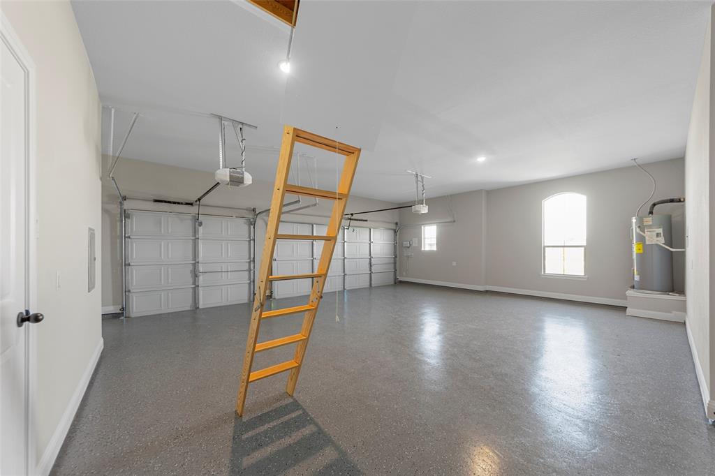 Oak Point Estates - Residential