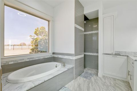 Tiny photo for 1399 E Highland Road, Waxahachie, TX 75167 (MLS # 21187642)