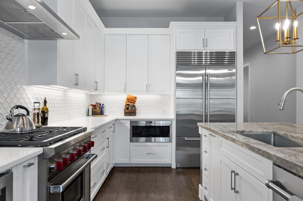 Lakeside Tower - Residential