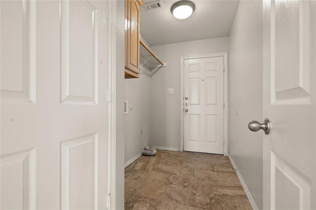 Country Meadows Ph II - Residential Lease