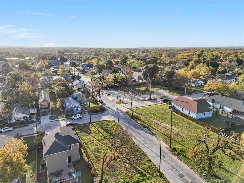 Magnolia Park - Commercial Sale