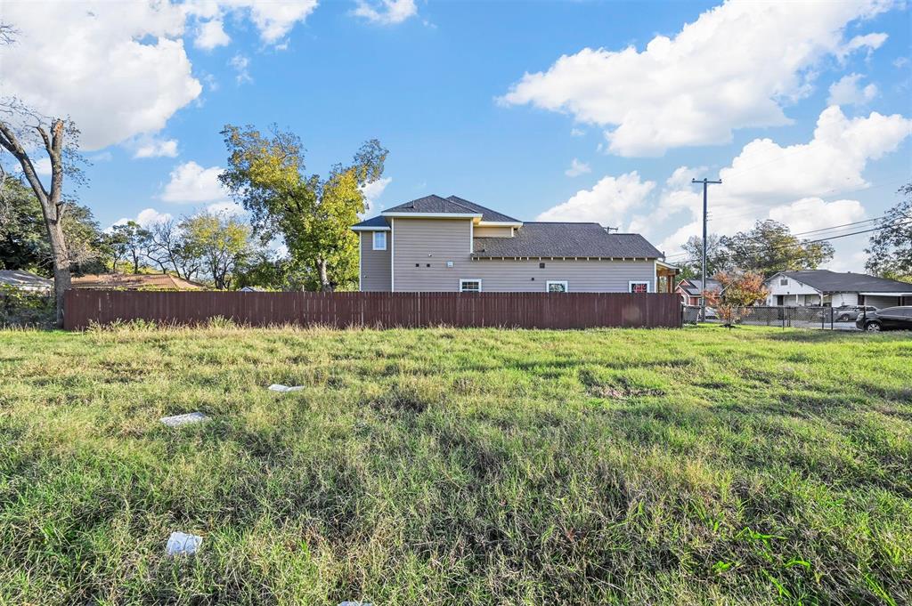 Magnolia Park - Commercial Sale