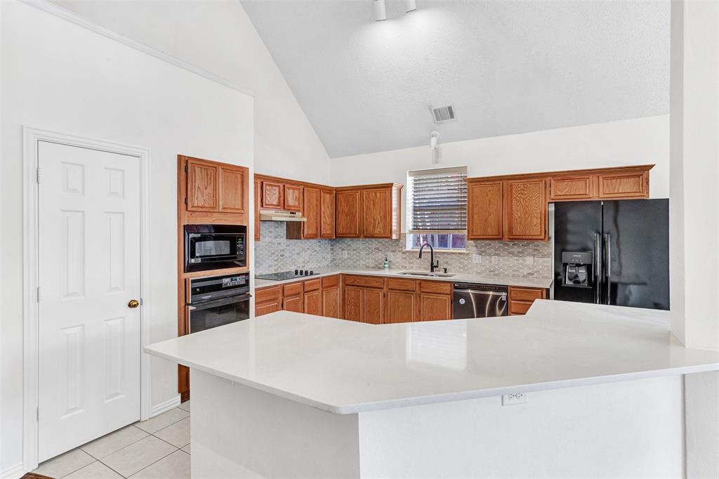 2400 Havard Oak Drive