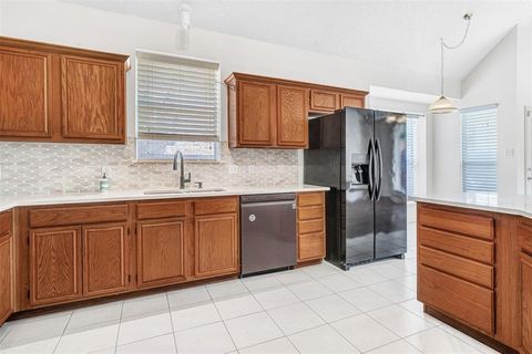 Tiny photo for 2400 Havard Oak Drive, Plano, TX 75074 (MLS # 20971593)