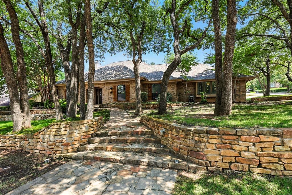 3907 Windermere Drive
