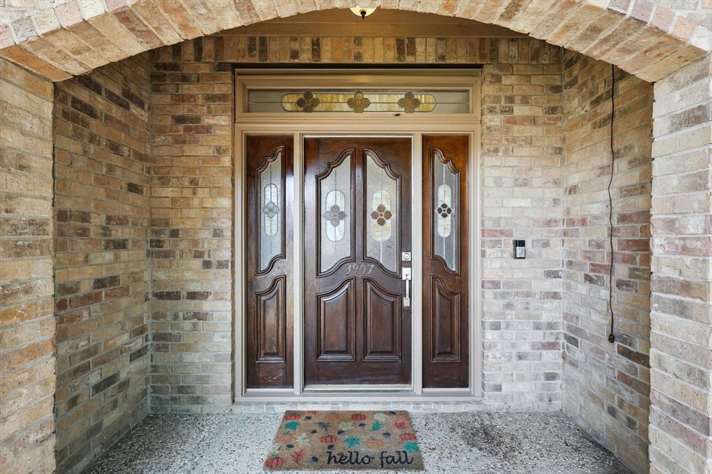3907 Windermere Drive