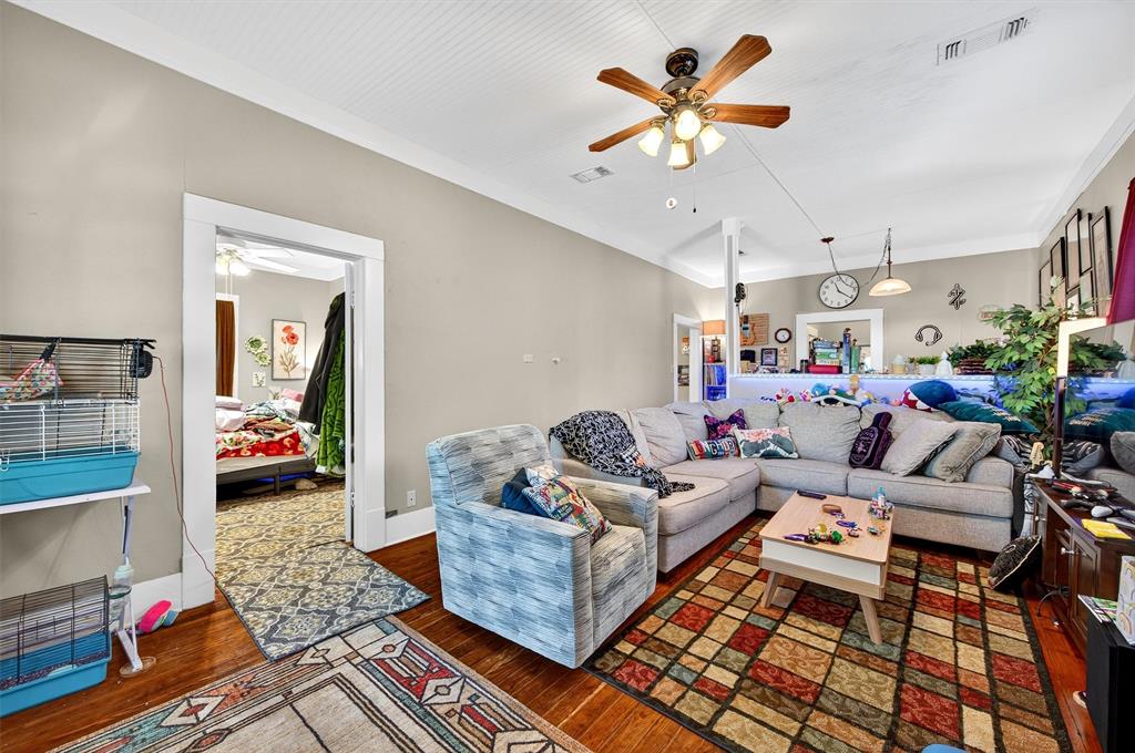 MILLERS SECOND ADDN REPLAT LT 9 & 51 - Residential