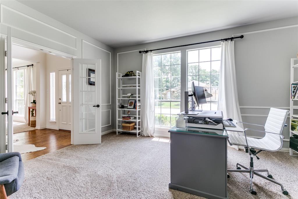 2811 Flint Trail