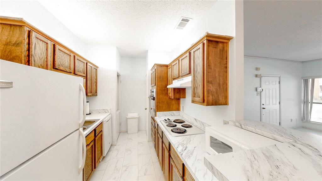 Cantor Park Condo - Residential