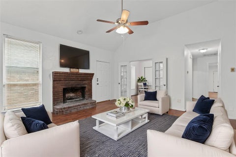 Photo of 2323 Weatherby Drive, Mesquite, TX 75181 (MLS # 21348585)