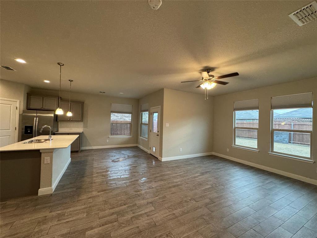 Trails Elizabeth Crk - Residential Lease