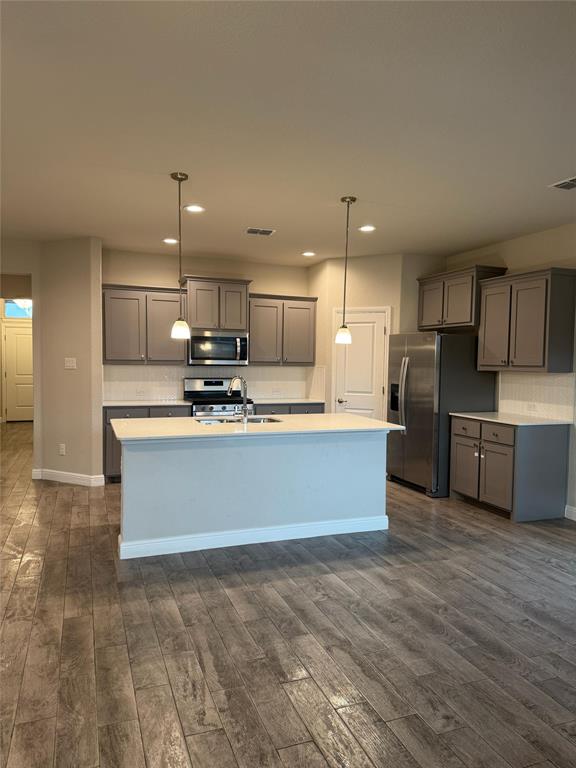 Trails Elizabeth Crk - Residential Lease