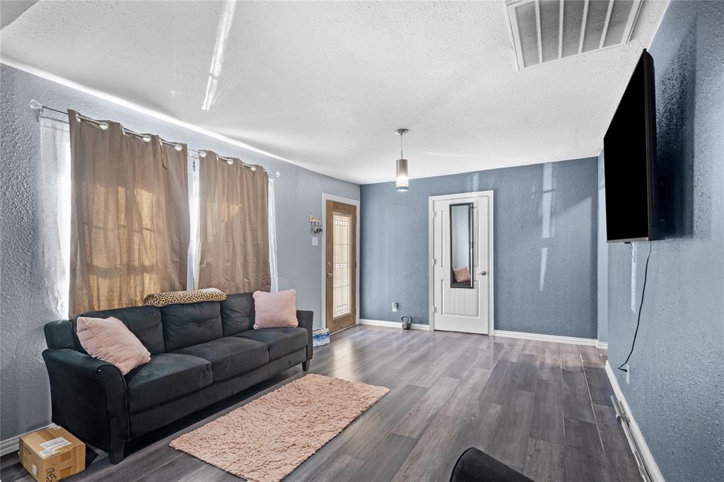 4115 S Peachtree Road