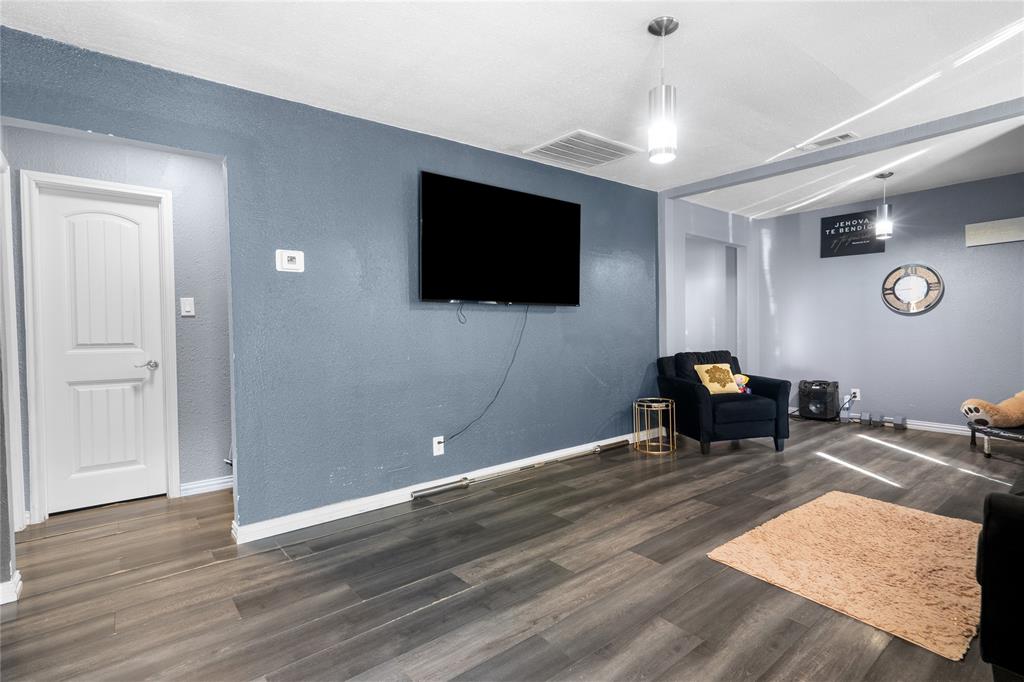 4115 S Peachtree Road