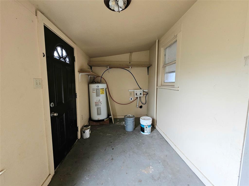 T C Fitzgeralds Add - Residential