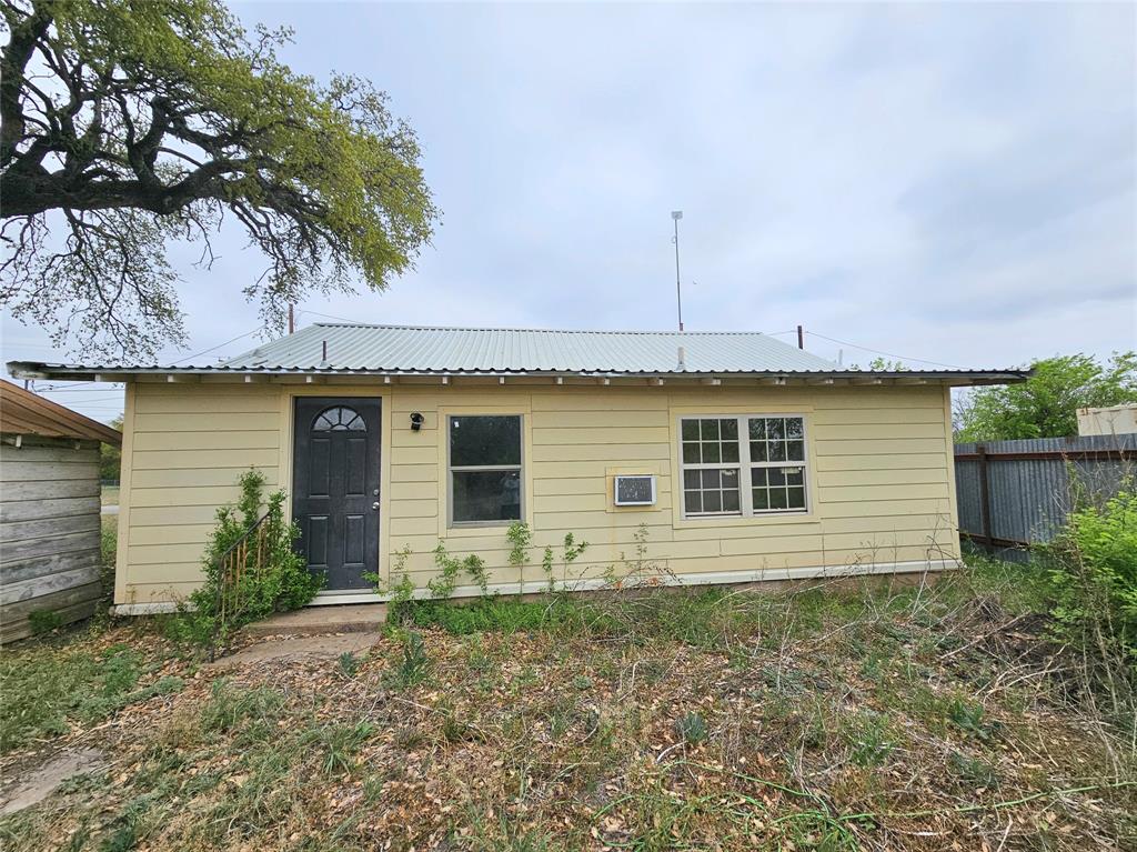 T C Fitzgeralds Add - Residential