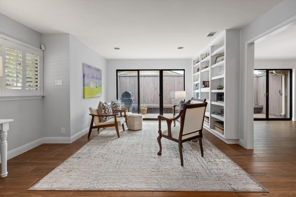 Country Club Heights - Residential