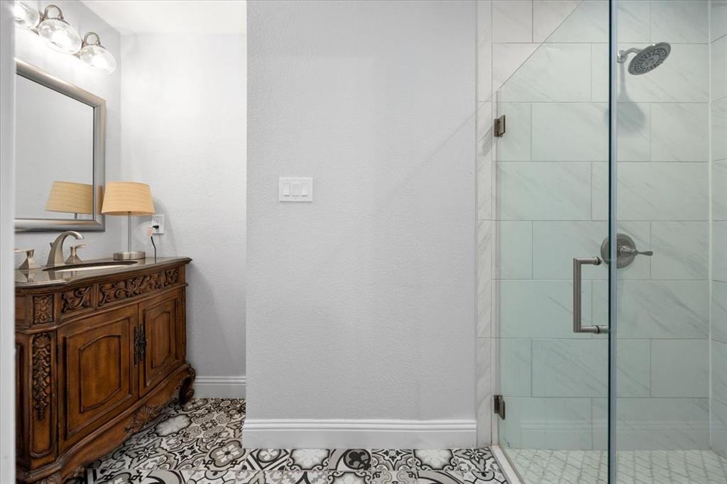 Country Club Heights - Residential