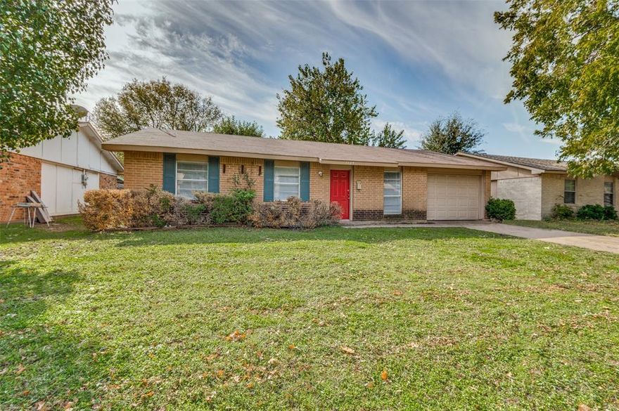 Multiple offers received, please submit highest and best by 10am on Monday, January 22nd. Come see this delightful 3 bedroom, 2 bath single story home with a large backyard nestled in an established neighborhood and close to Mountain Creek lake and Prairie Lakes Golf Course. The seller had a long term tenant but has decided it is time to sell. Welcoming entry leads you into the formal living room that could be used as an office or music room. Around the corner you will find the heart of the home, ready for cooking up your next meal, this kitchen provides ample countertop space and cabinet storage with charming arched openings to the family room. The Primary Bedroom has an ensuite bath while the secondary bedrooms share the guest bath. Enjoy being in the back yard listening to the birds chirping or sipping your favorite beverage.