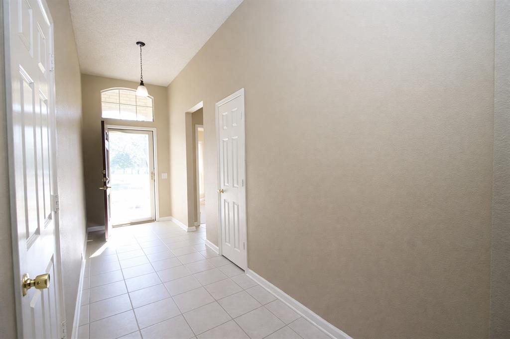 Lakewood Ph Mountain Valley 01 Country - Residential