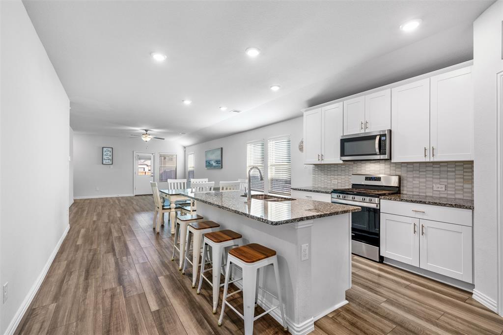 7151 Rolling Waters