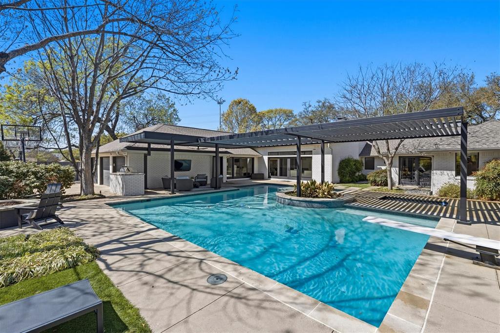 Northhaven Manor - Residential