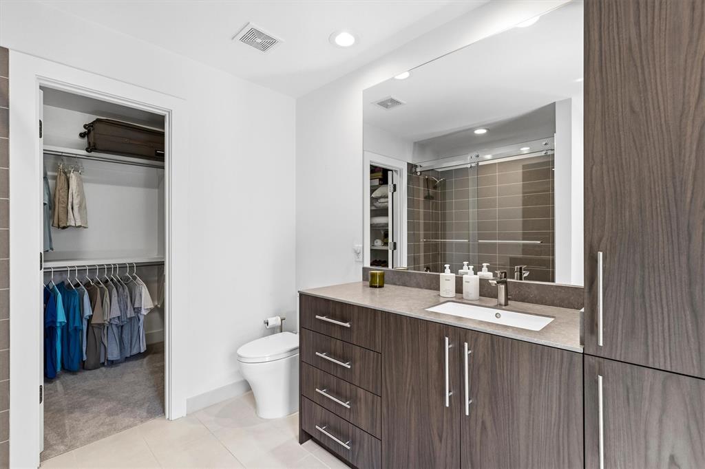 Northhaven Manor - Residential