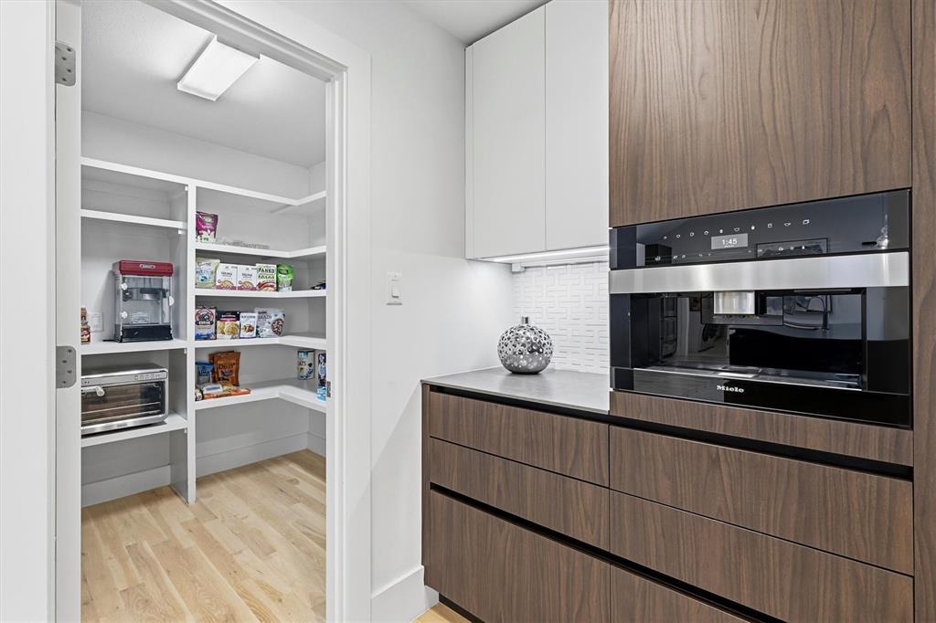 Northhaven Manor - Residential