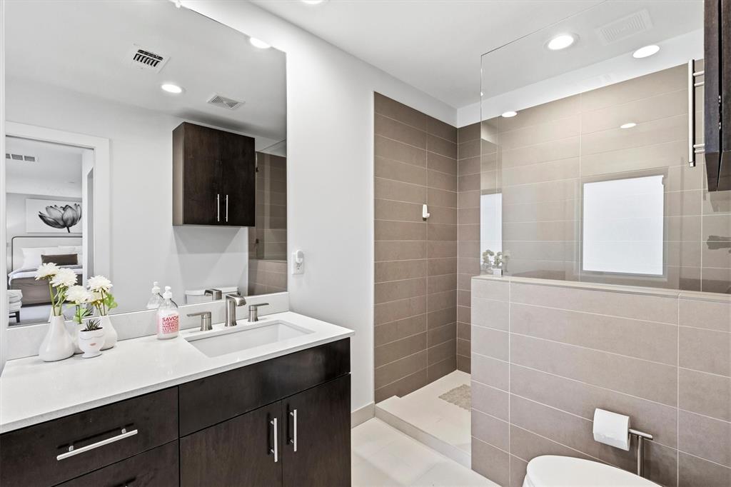 Northhaven Manor - Residential