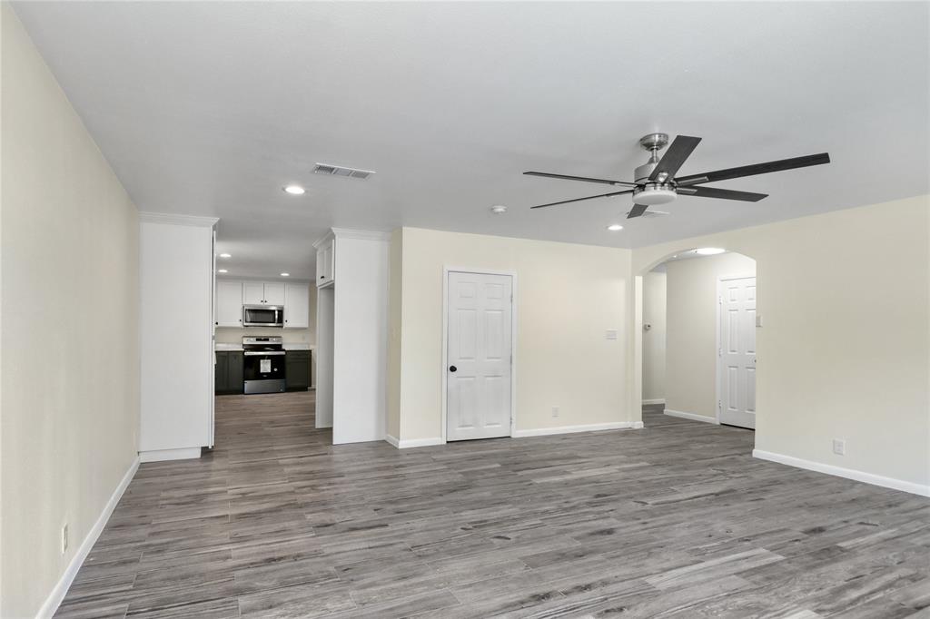 Everman Park East - Residential Lease