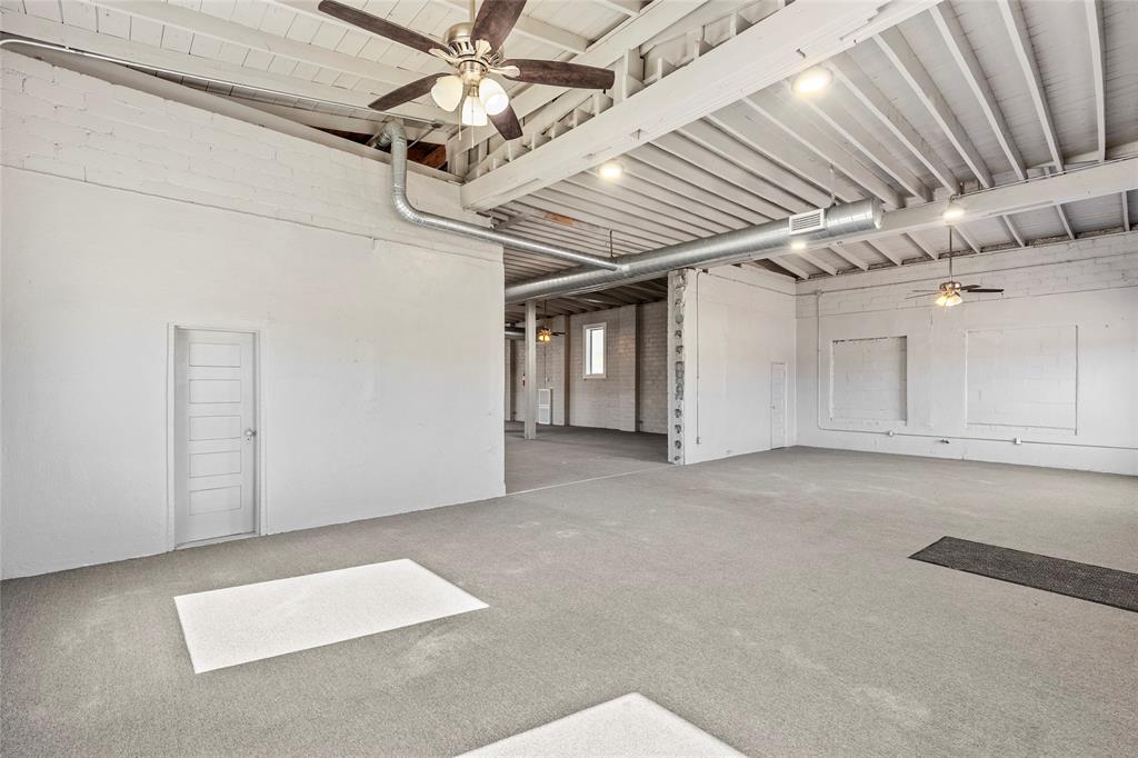 City Of Paris - Commercial Sale