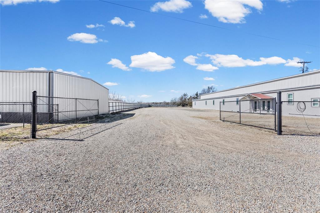 City Of Paris - Commercial Sale