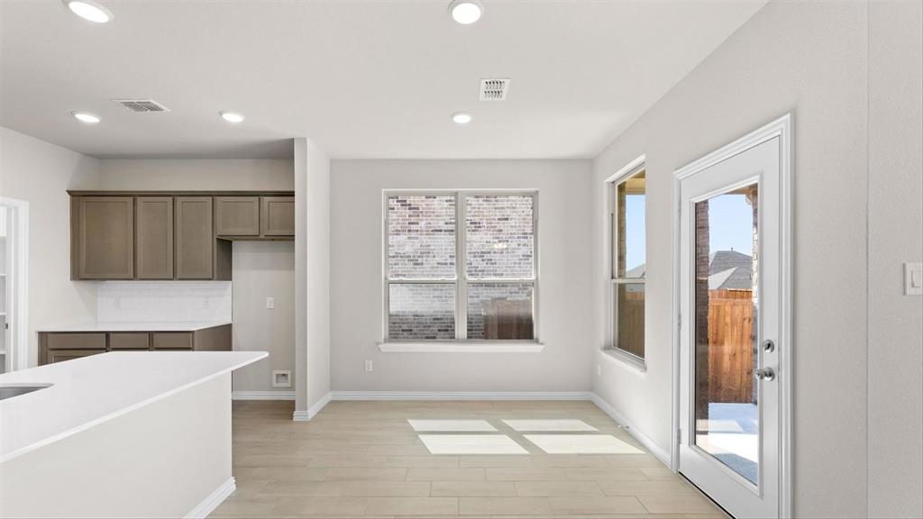 Sheppard's Place - Residential