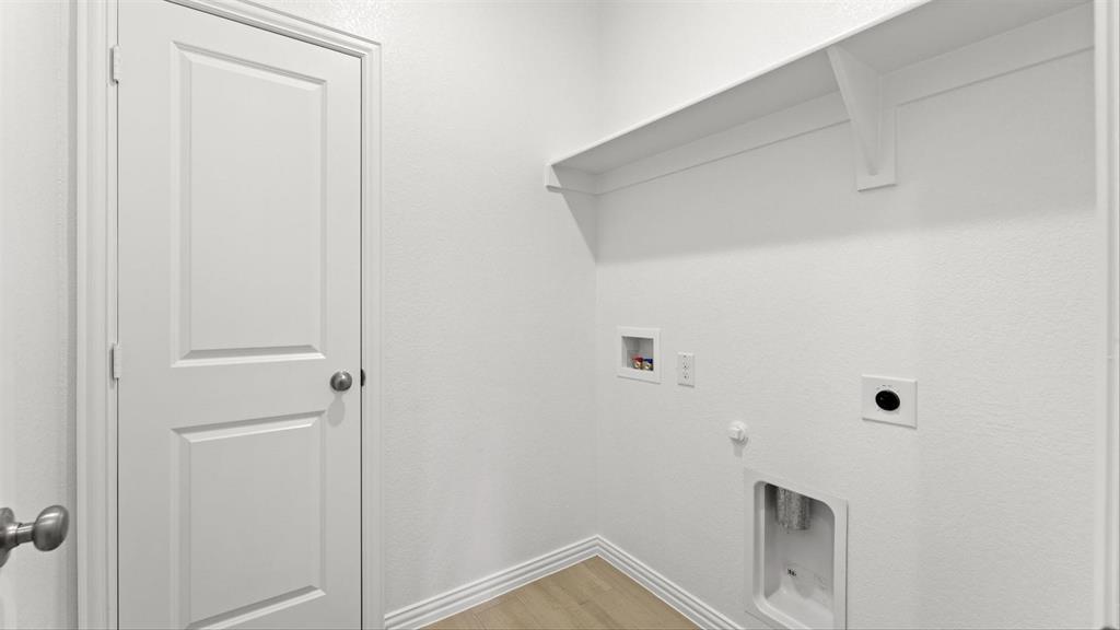 Sheppard's Place - Residential