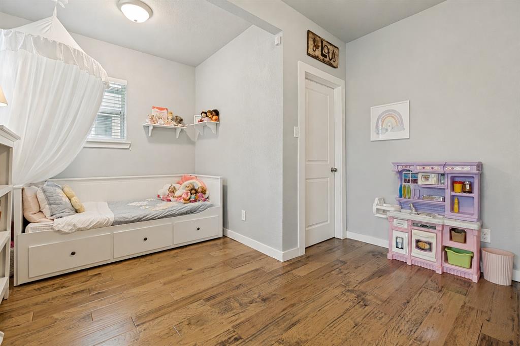 Junius Heights - Residential