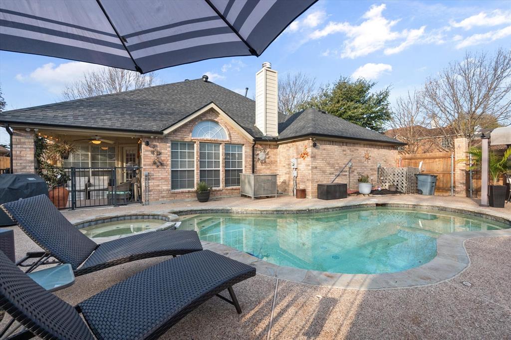 1632 Stratford Drive