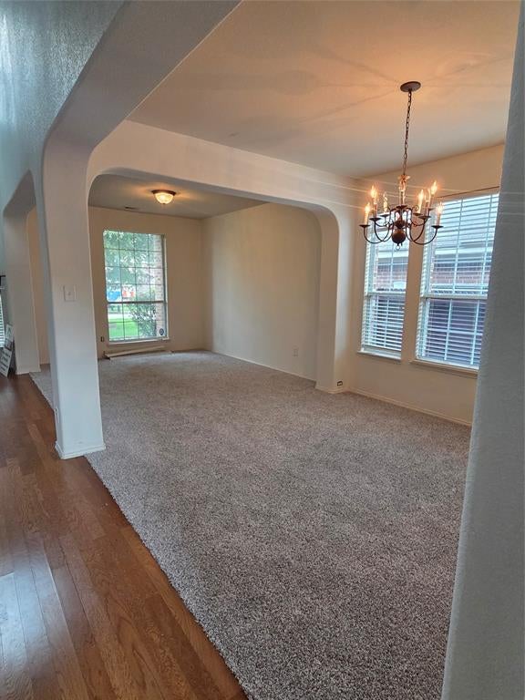 662 OAK CREEK Drive