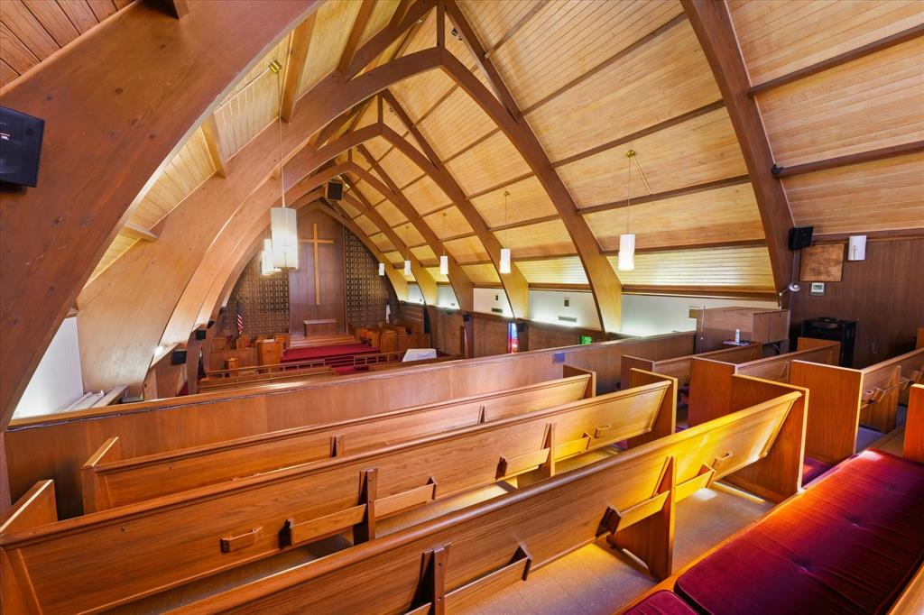 Hyde-Jennings Sub - Commercial Sale