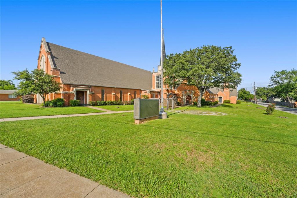 Hyde-Jennings Sub - Commercial Sale