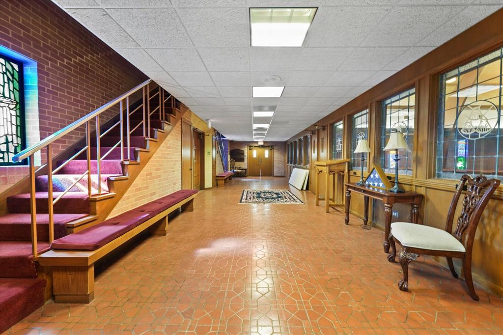 Hyde-Jennings Sub - Commercial Sale