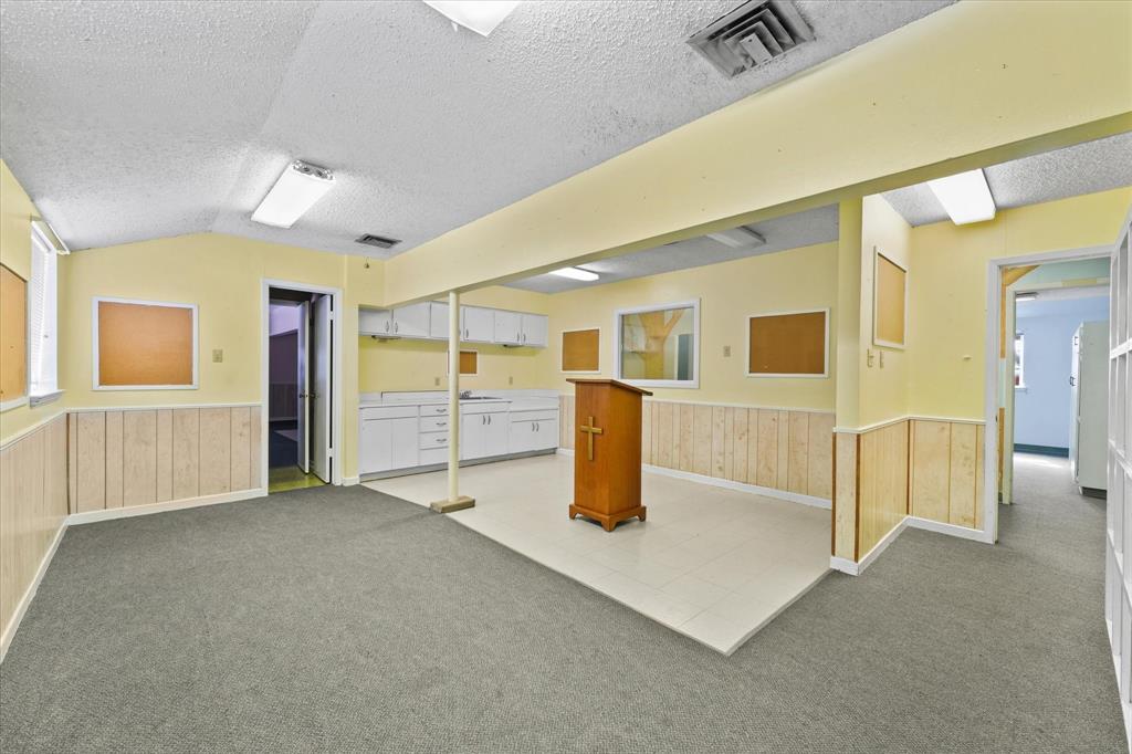 Hyde-Jennings Sub - Commercial Sale