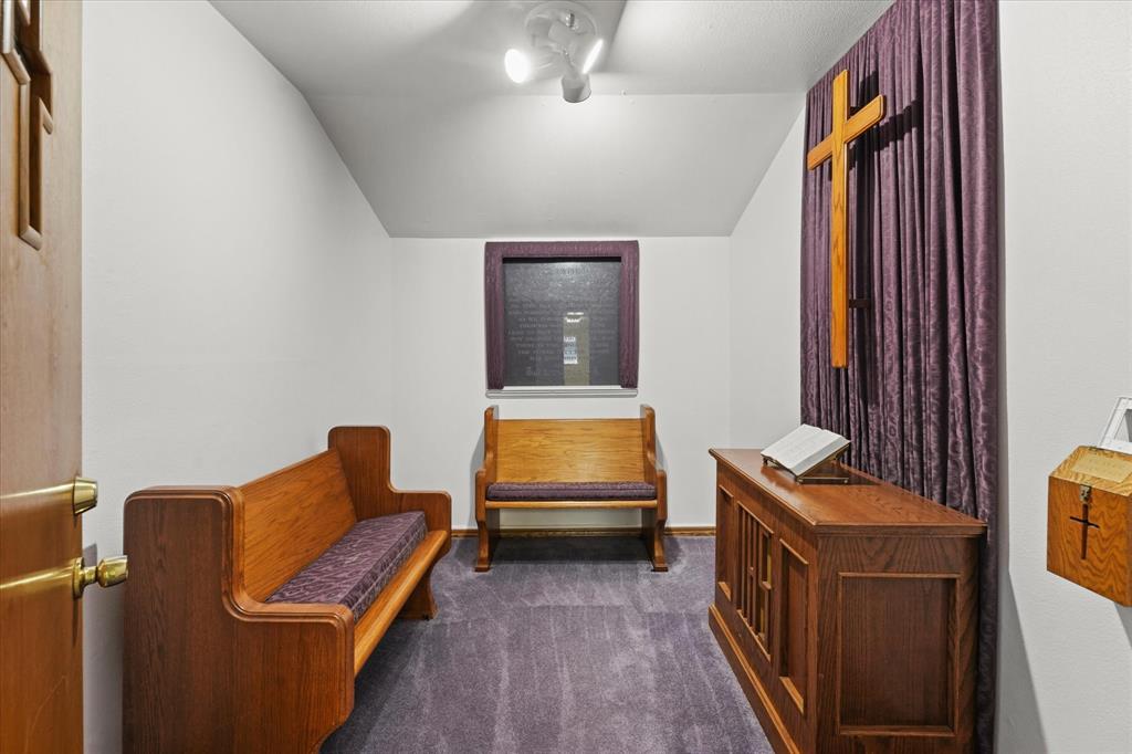 Hyde-Jennings Sub - Commercial Sale