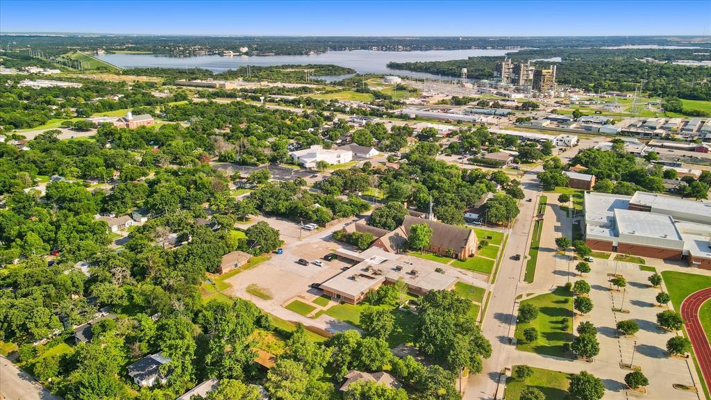 Hyde-Jennings Sub - Commercial Sale