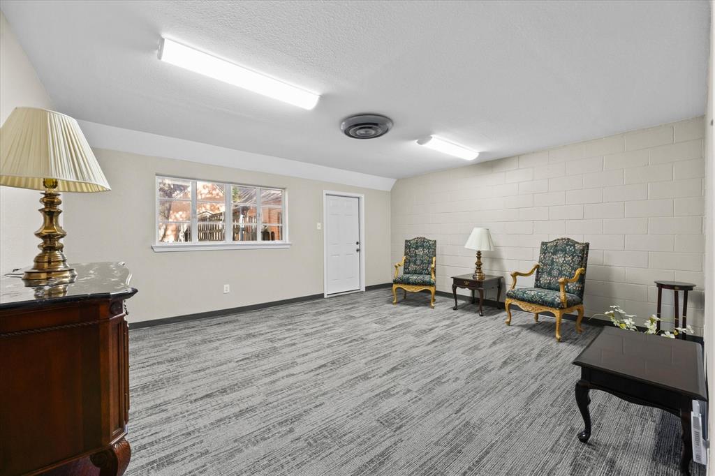 Hyde-Jennings Sub - Commercial Sale