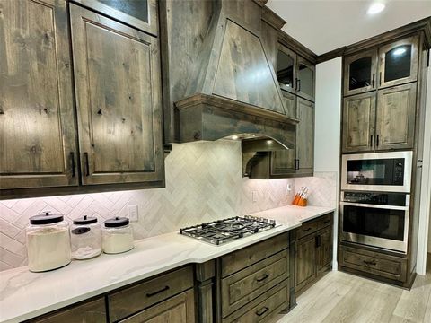 Tiny photo for 412 Lake Arbor Drive, Weatherford, TX 76088 (MLS # 21100836)